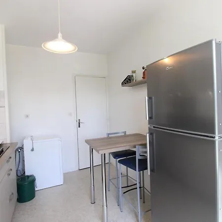 Dom wakacyjny Renove Pres Du De Saint-etienne Cantales, 4 Pers, Equipe Avec Jardin, Tv, Wifi Et ! - Fr-1-742-400 Saint-Gérons