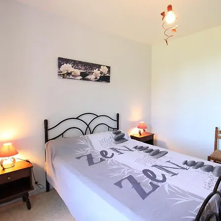 Renove Pres Du De Saint-etienne Cantales, 4 Pers, Equipe Avec Jardin, Tv, Wifi Et ! - Fr-1-742-400 Saint-Gérons