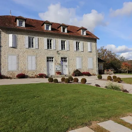 Renove Pres Du De Saint-etienne Cantales, 4 Pers, Equipe Avec Jardin, Tv, Wifi Et ! - Fr-1-742-400 *